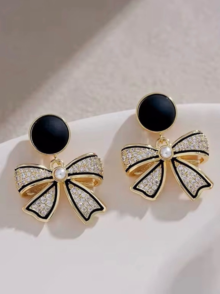 Elegant Black And Gold Bow Drop Earrings With Pearl Accent
